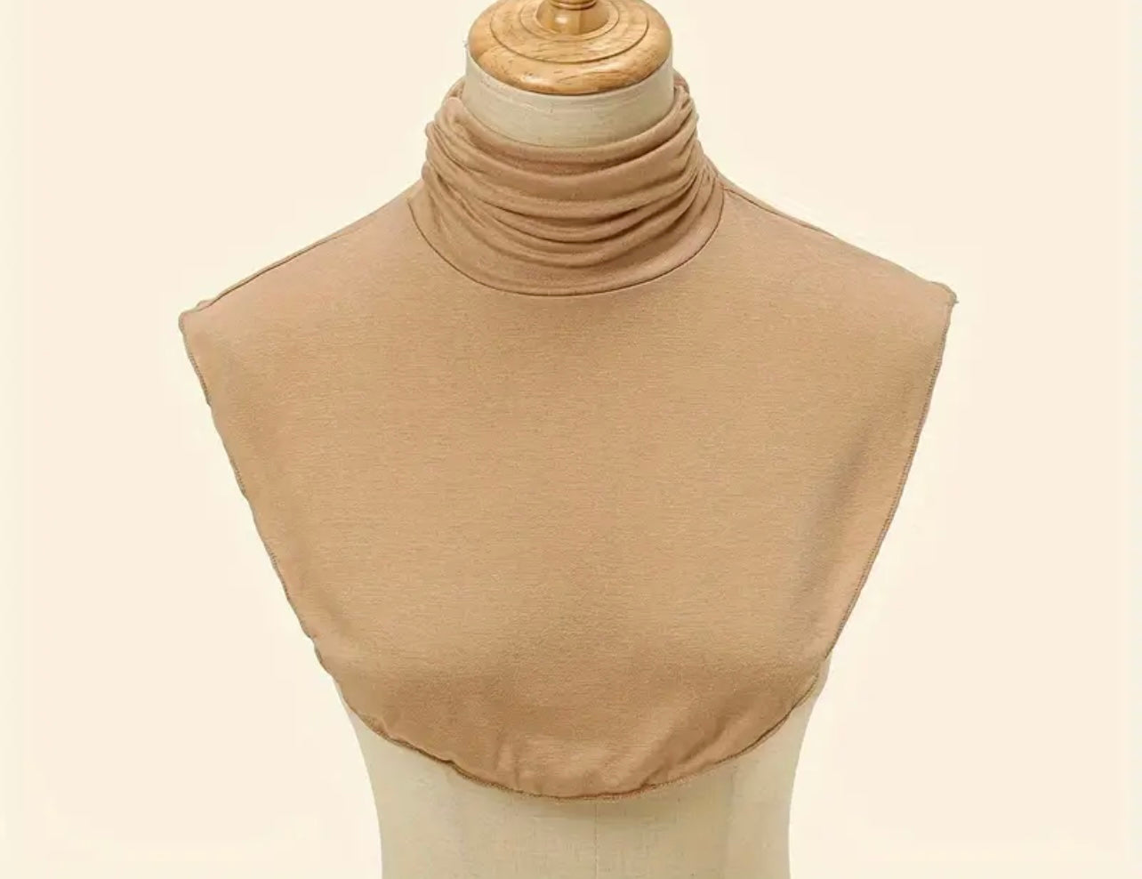 Detachable Faux Collar in Camel