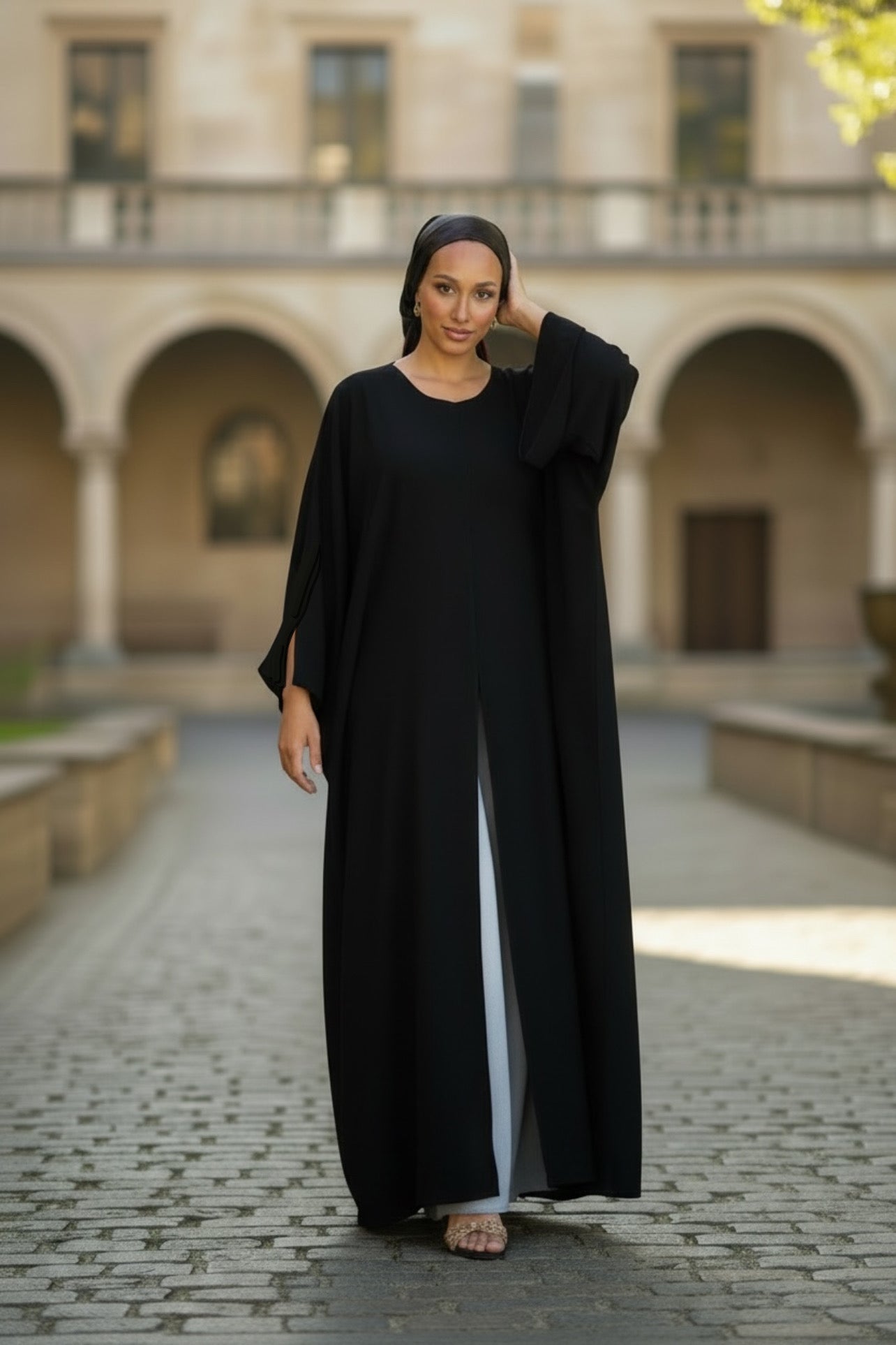 Black Front Slit Maxi Abaya